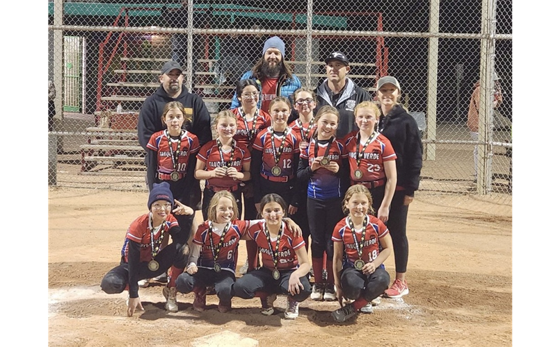 Congrats to our 10U Fall Tournament winners- the Firecrackers! 